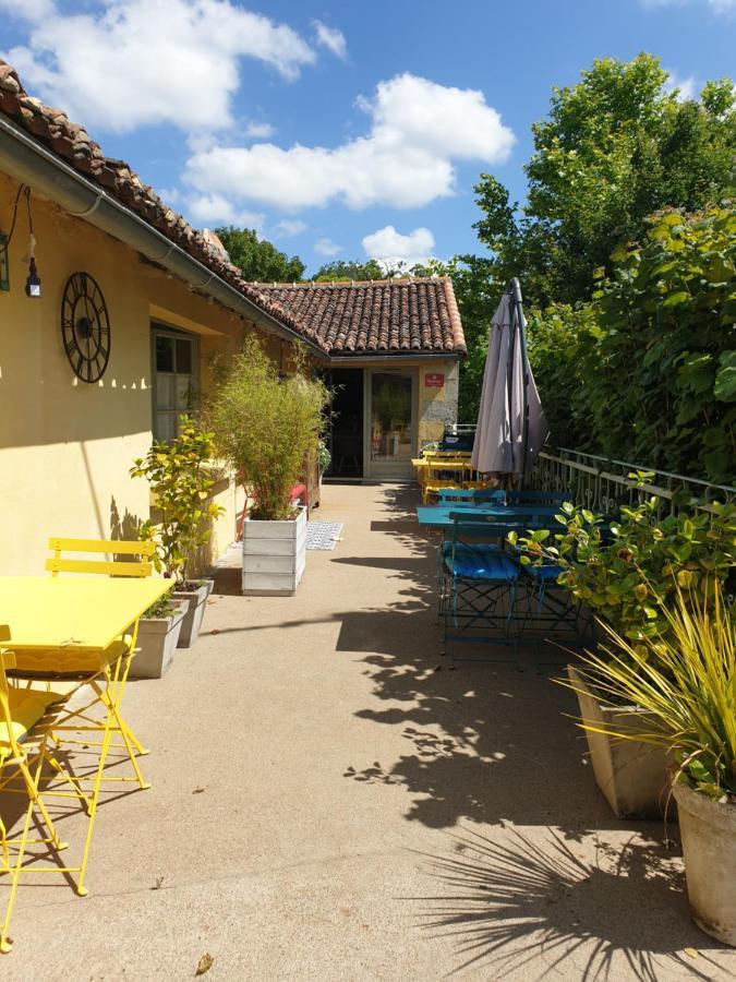 Domaine De Bourgville Monts-sur-Guesnes Экстерьер фото