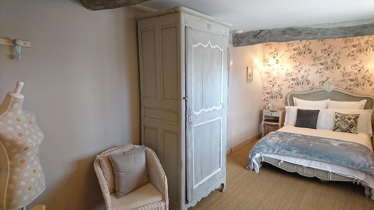 Domaine De Bourgville Monts-sur-Guesnes Экстерьер фото